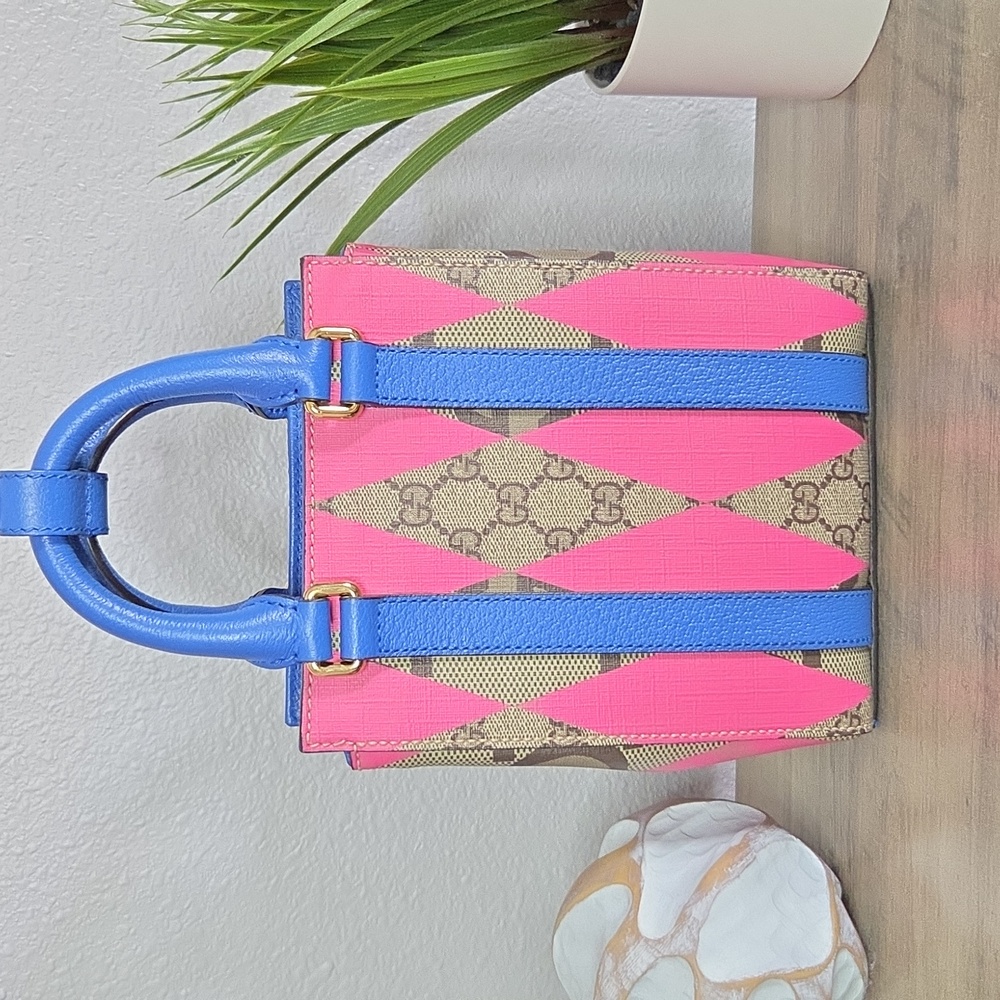 Authentic Gucci Supreme GG Rhombus 2-way Mini Bag - Picture 2 of 9